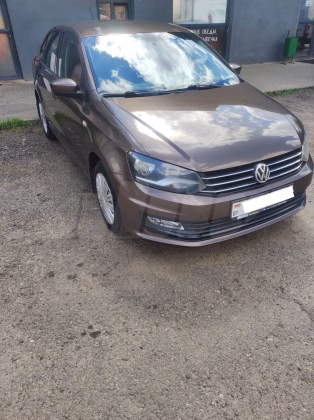 Volkswagen Polo (3)