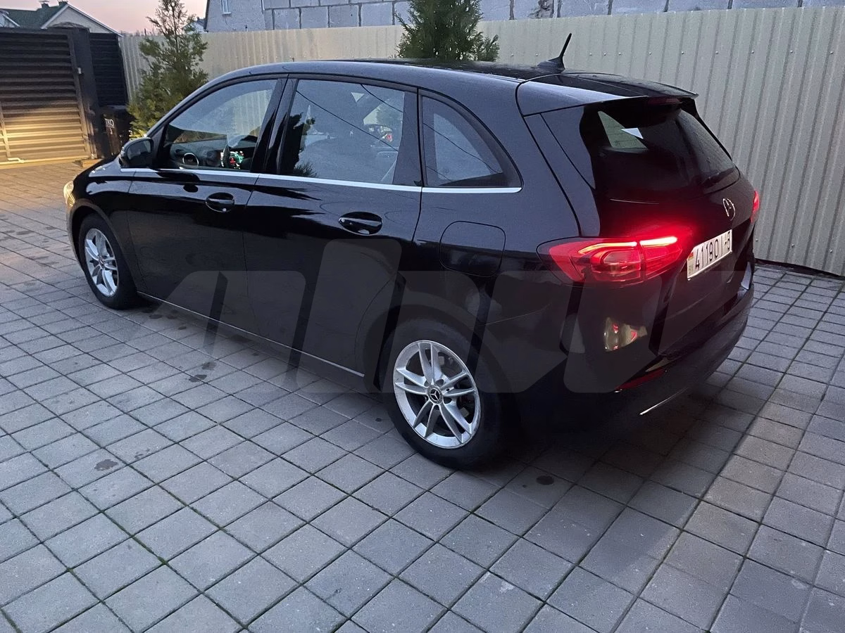 Mercedes-Benz B 150