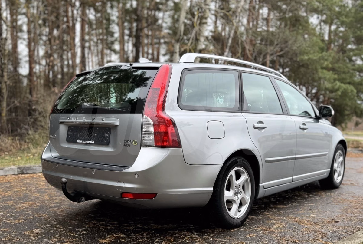 Volvo V50