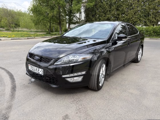 Ford Mondeo (1)