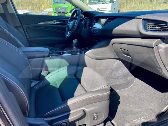 Opel Insignia (18)