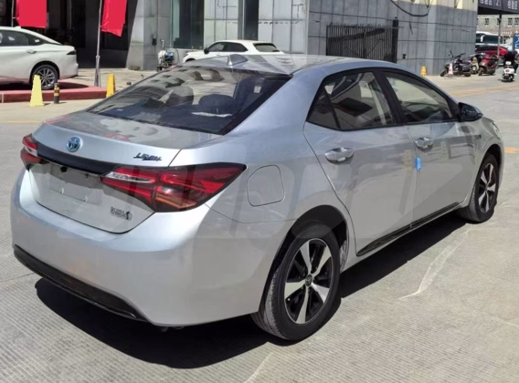 Toyota Corolla (1)