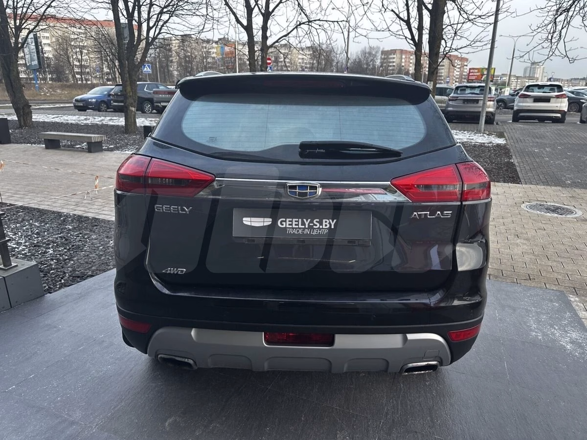 Geely Atlas