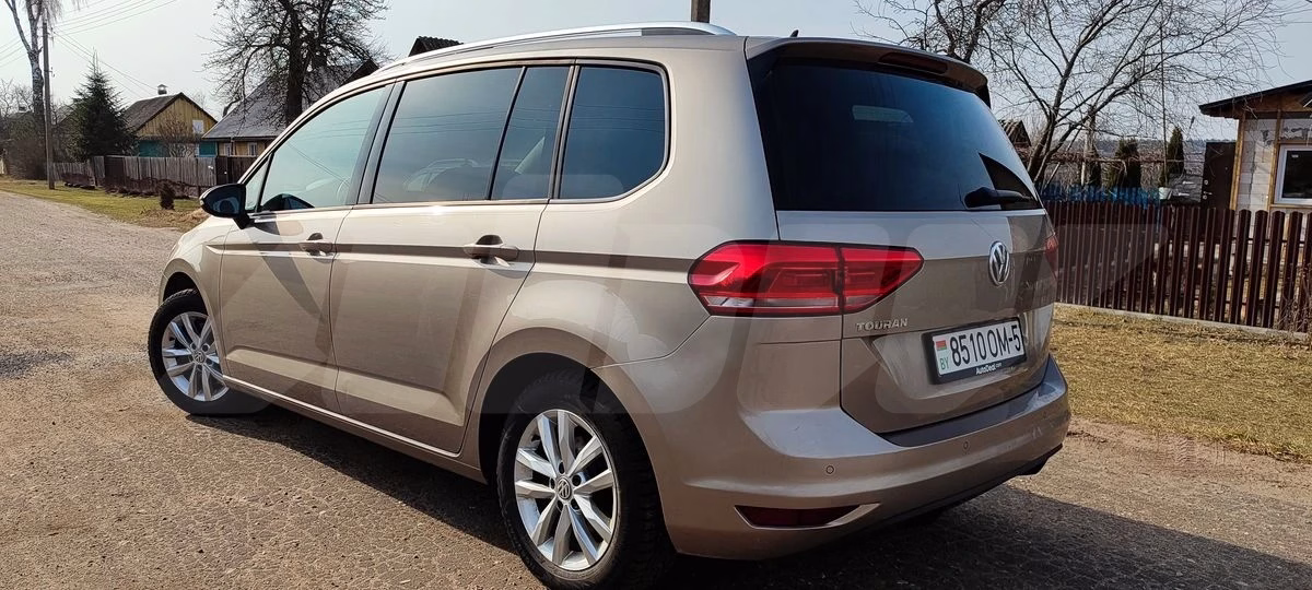 Volkswagen Touran