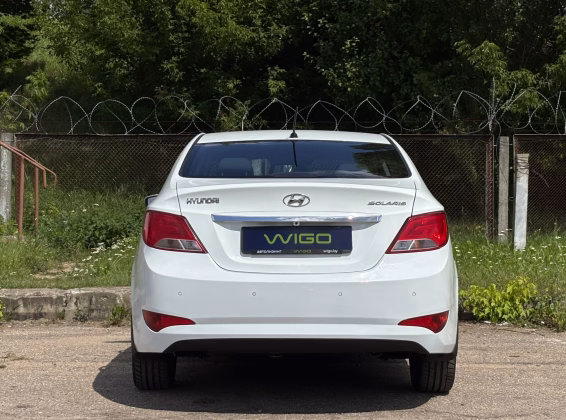 Hyundai Solaris / Accent (5)