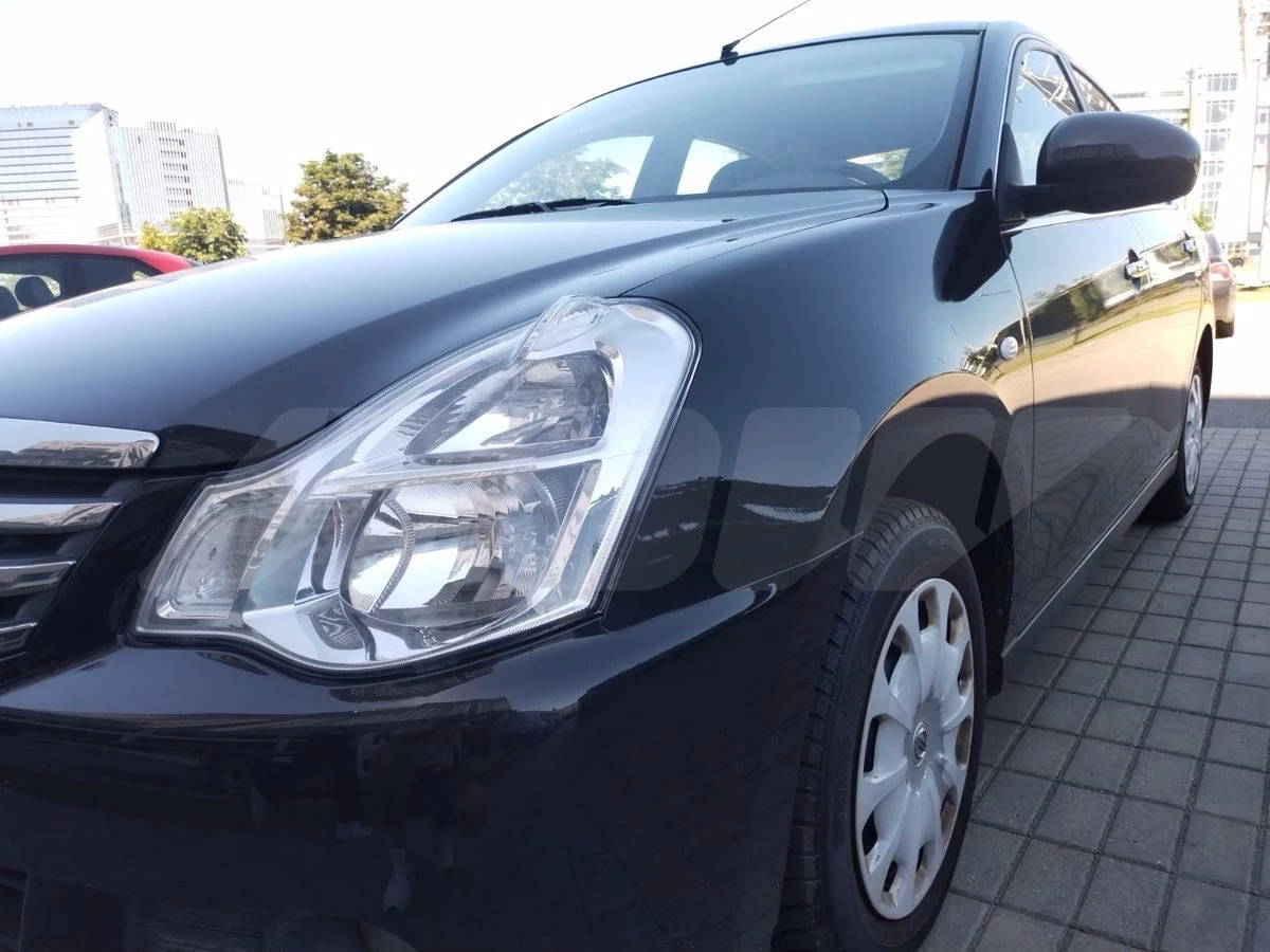 Nissan Almera