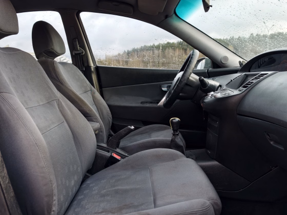 Nissan Primera (11)