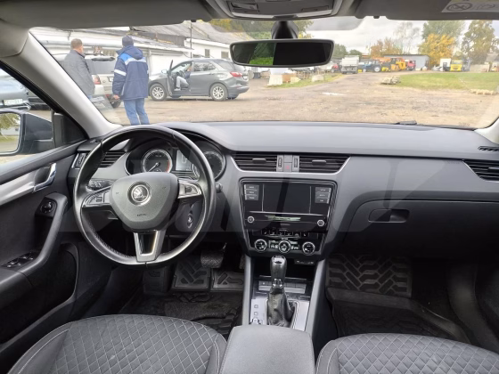 Skoda Octavia (2)