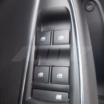 Chevrolet Cruze (10)