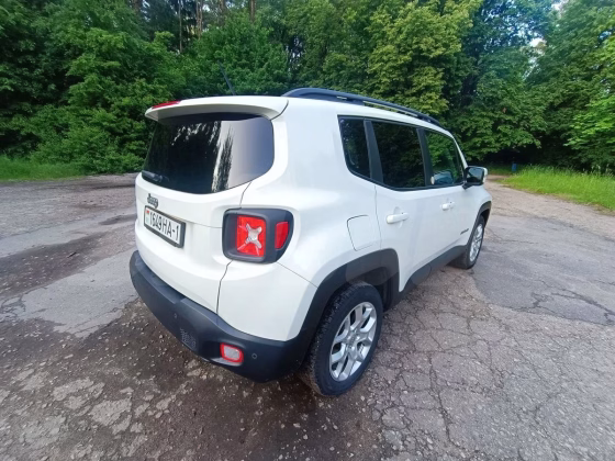 Jeep Renegade (12)