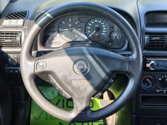 Opel Astra (14)