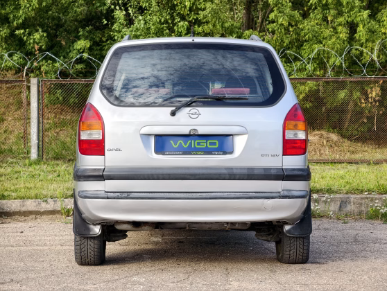Opel Zafira (5)