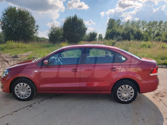 Volkswagen Polo (6)