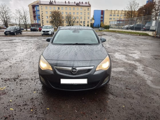 Opel Astra (1)