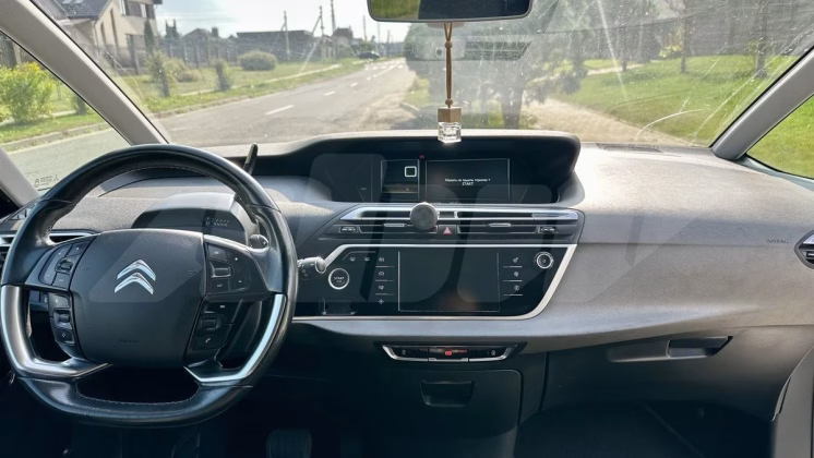 Citroën Grand C4 Picasso / SpaceTourer (7)