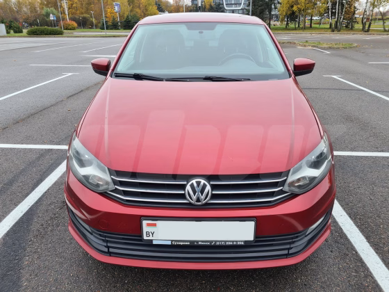 Volkswagen Polo (1)