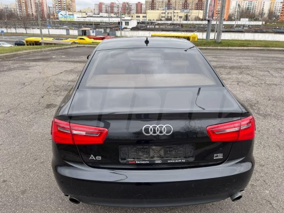 Audi A6 (8)