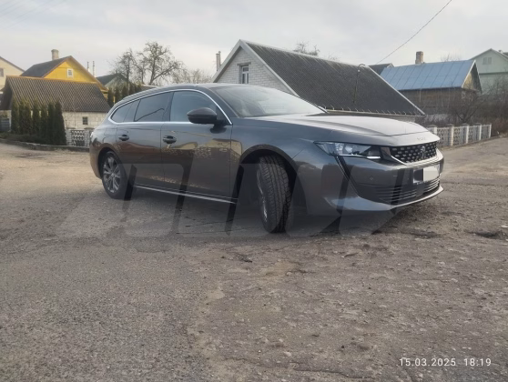 Peugeot 508 (2)