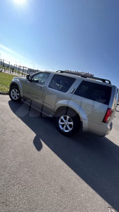 Nissan Pathfinder (5)