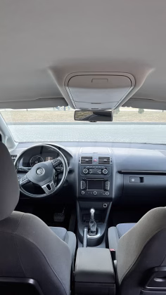 Volkswagen Touran (14)