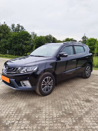 Geely Emgrand X7 (3)