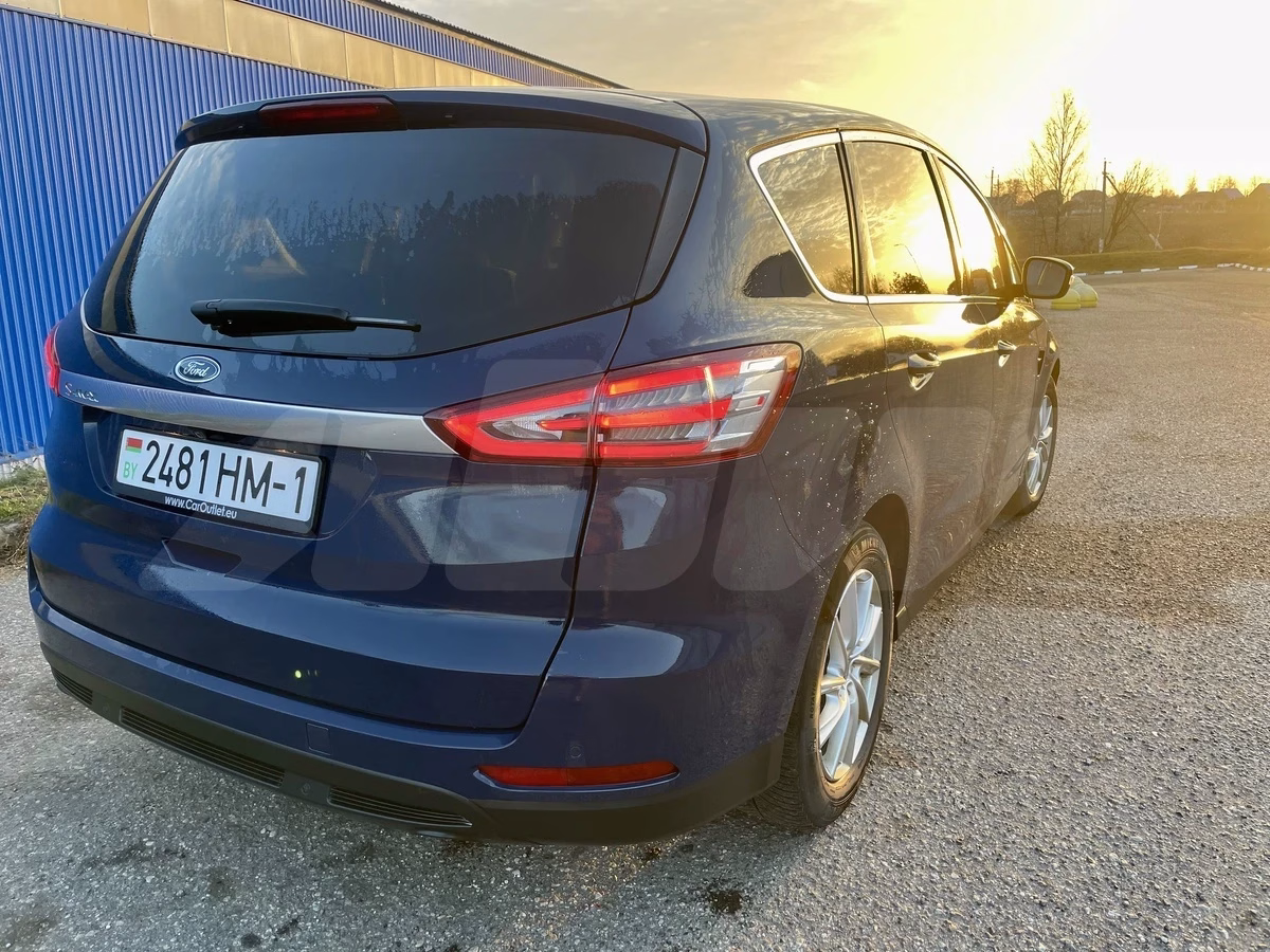 Ford S-Max