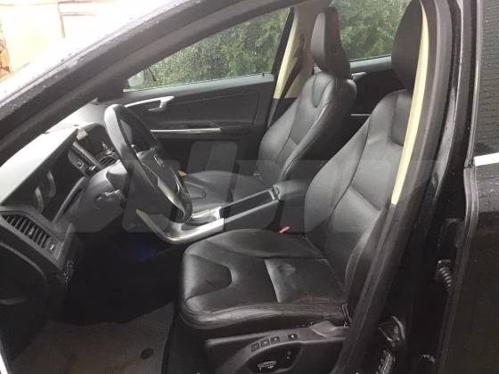 Volvo XC60 (4)
