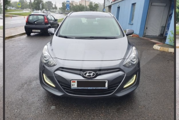 Hyundai I30 (1)