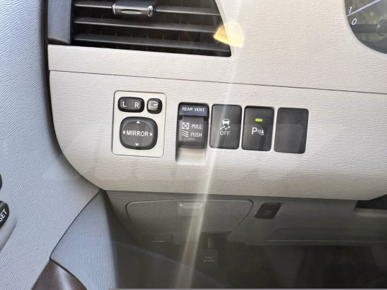 Toyota Sienna (14)