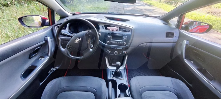 Kia Ceed (8)