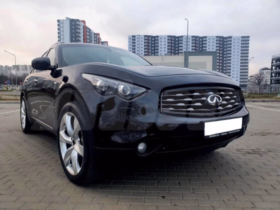 Infiniti FX (1)