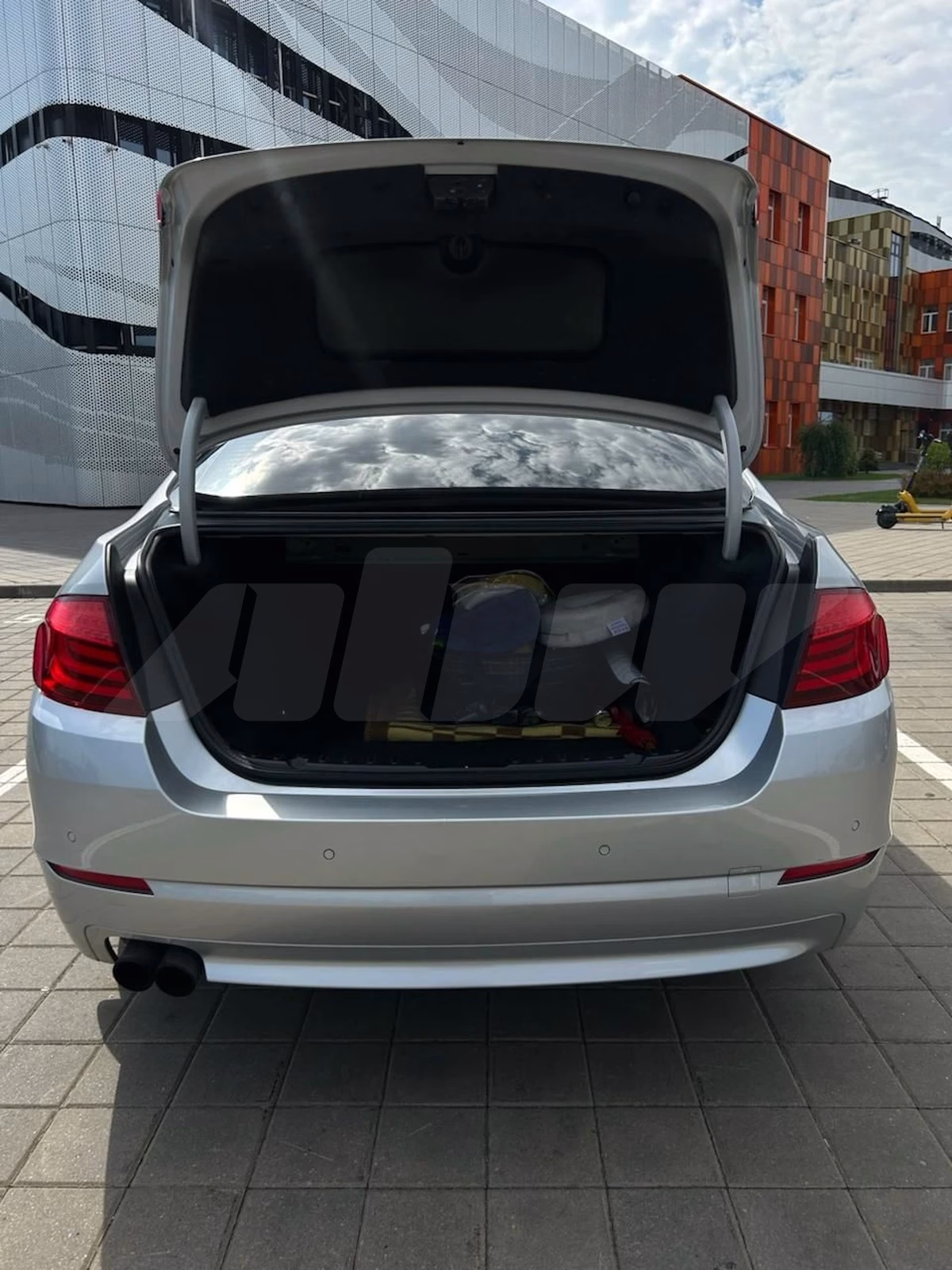 BMW 520