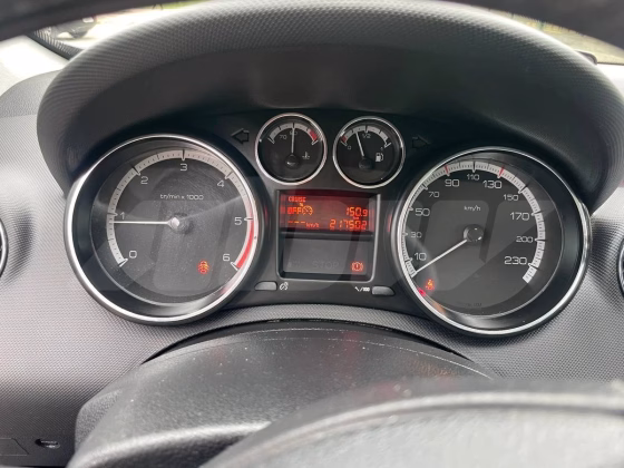 Peugeot 308 (4)