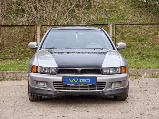 Mitsubishi Galant (2)