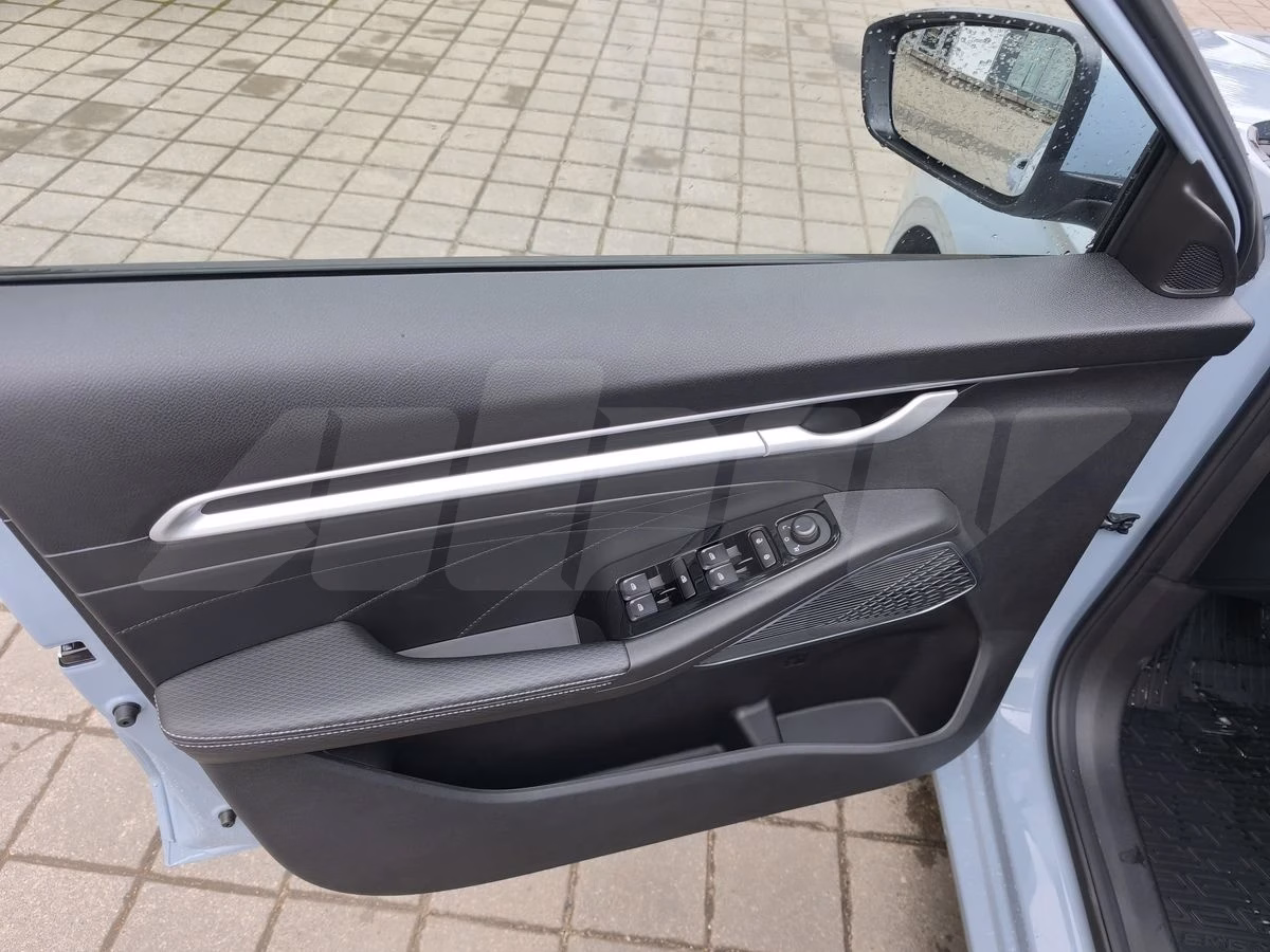 Geely Emgrand X7