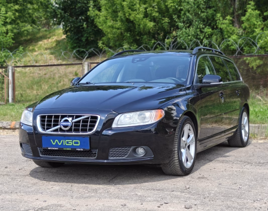 Volvo V70 (3)