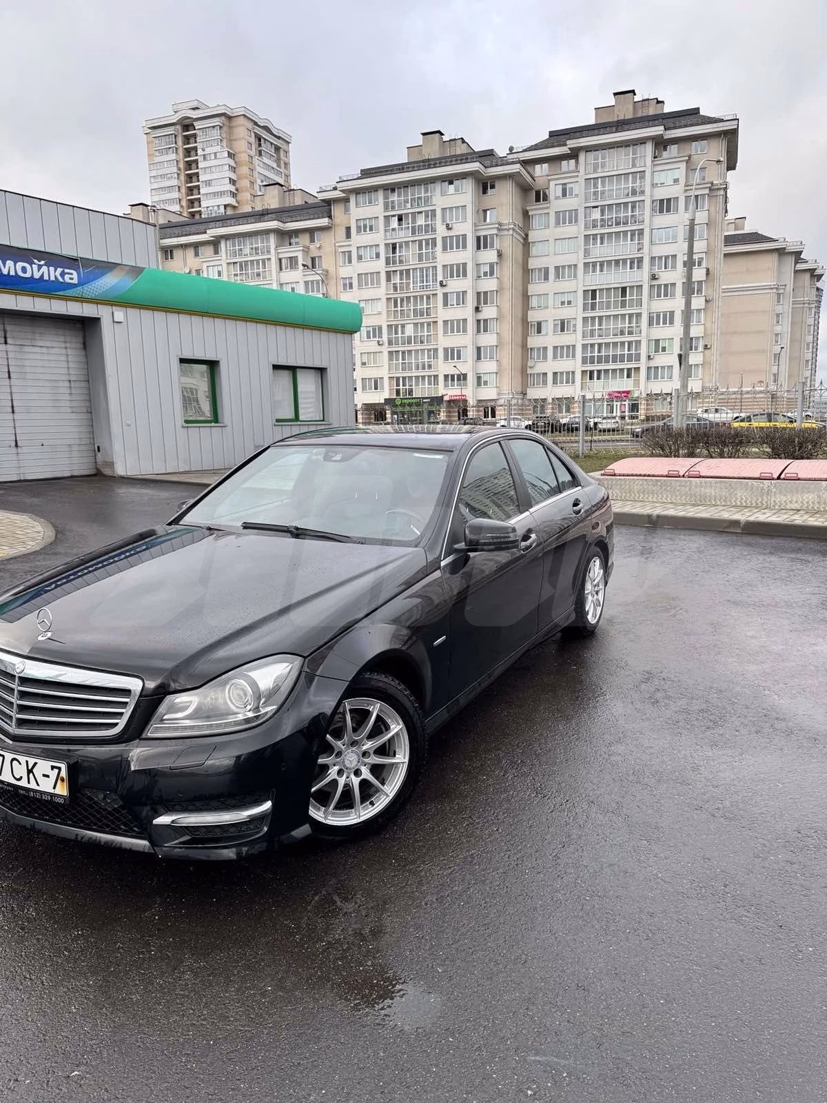 Mercedes-Benz C 180