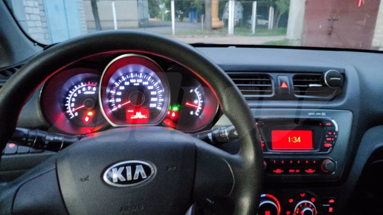 Kia Rio (1)