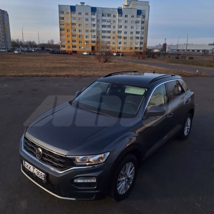 Volkswagen T-Roc (25)