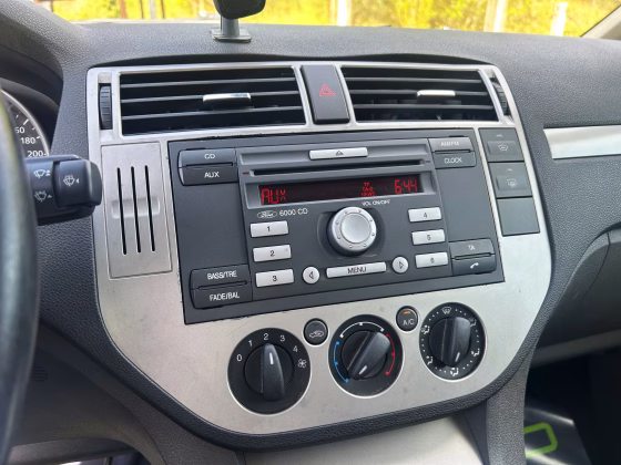 Ford C-Max (15)