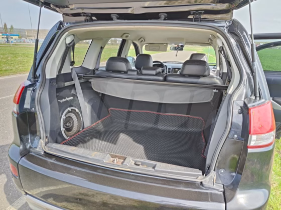 Citroën C-Crosser (6)