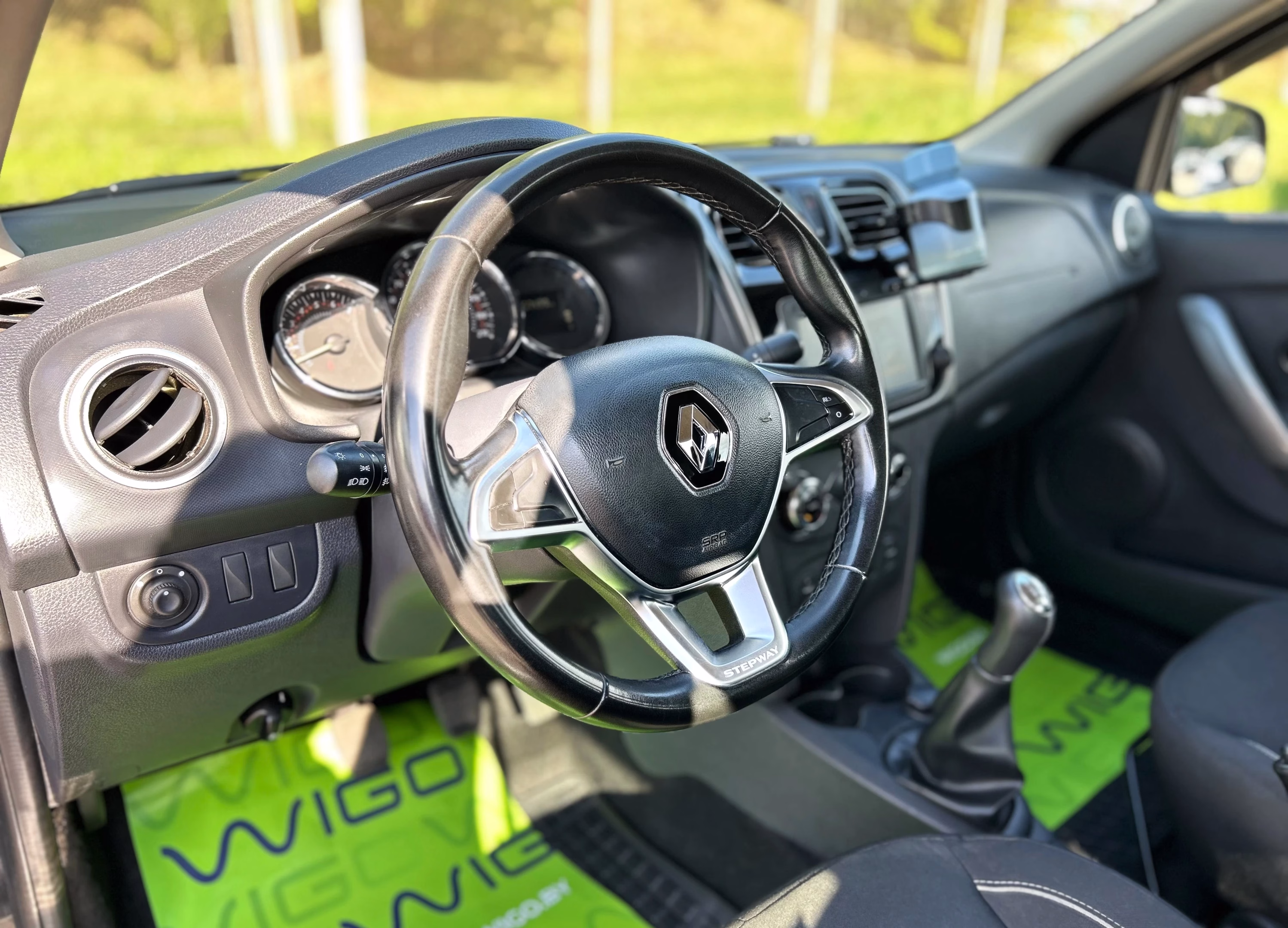 Renault Logan