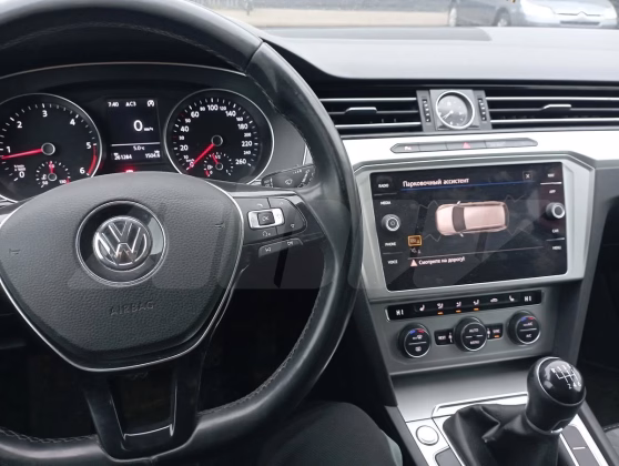 Volkswagen Passat (6)