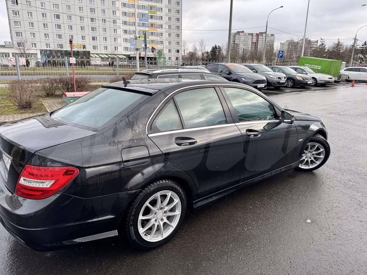 Mercedes-Benz C 180