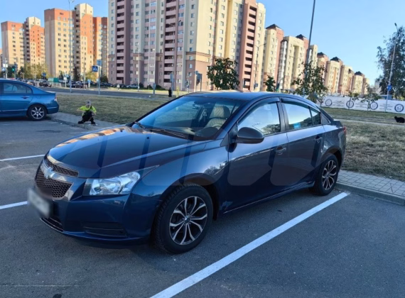 Chevrolet Cruze (10)