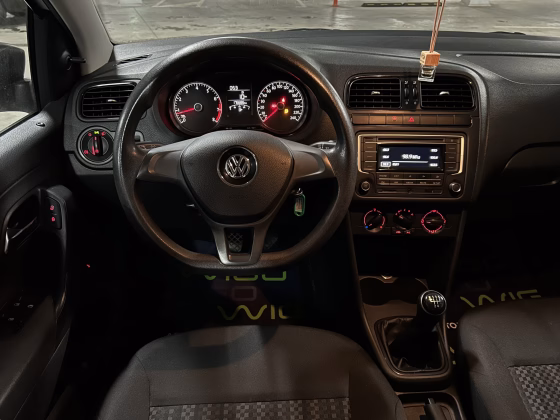 Volkswagen Polo (13)