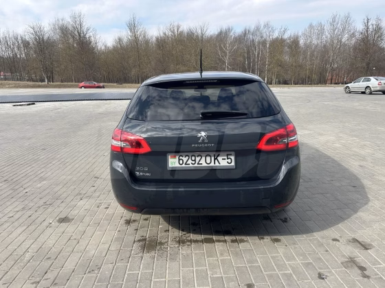 Peugeot 308 (5)