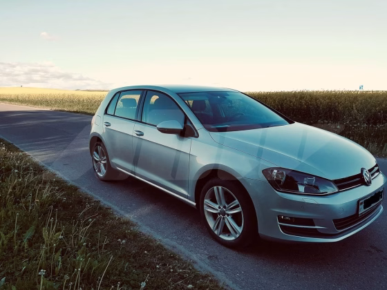 Volkswagen Golf (2)