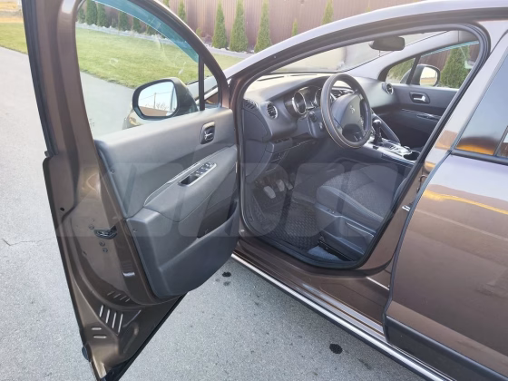 Peugeot 3008 (6)