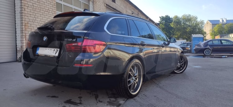 BMW 520 (2)
